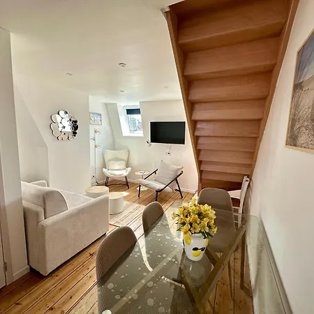 Le Duplex آبّيفيل