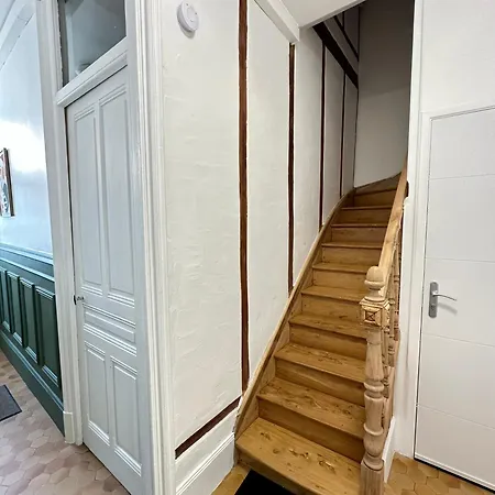 Le Duplex آبّيفيل